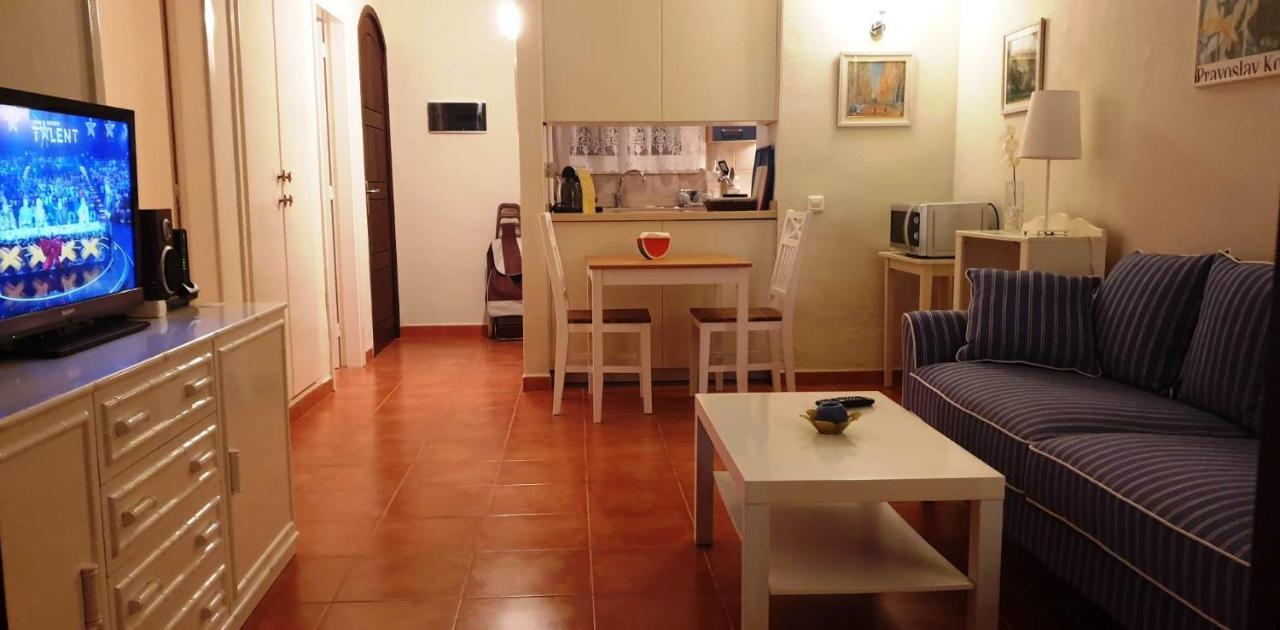 Apartment With Large Relax Terrace And Top Equipment Коста-дель-Силенцио Экстерьер фото
